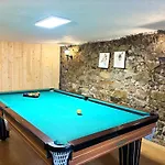 Villa Retiro De - Entire 200 M2 *
