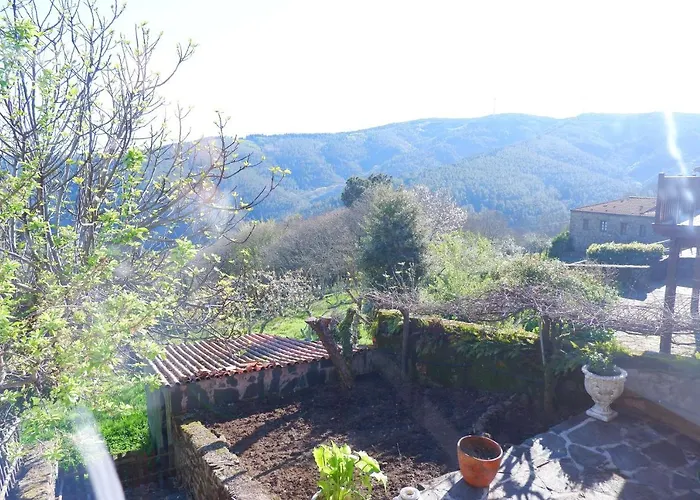 别墅 Retiro De - Entire 200 M2 Nature Retreat Gondramaz