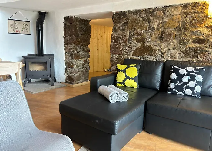 别墅 Retiro De - Entire 200 M2 Nature Retreat Gondramaz