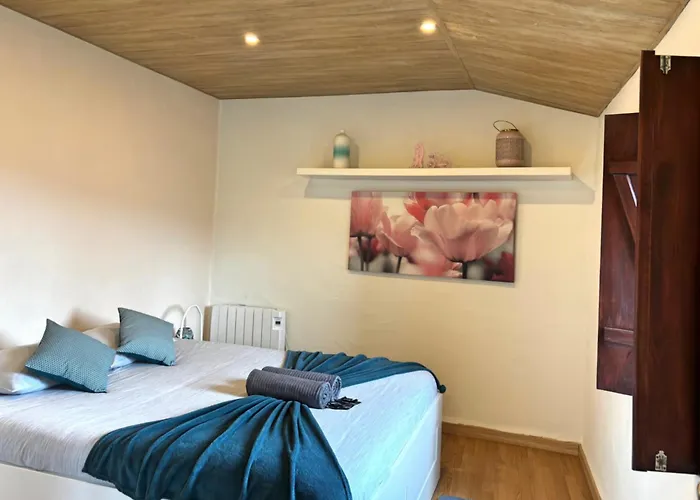 Retiro De - Entire 200 M2 Nature Retreat Gondramaz